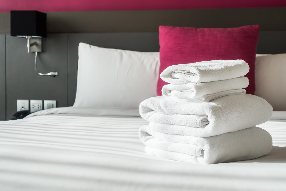 Why Standard Hotel Linen Specifications Reduce Confusion Across Departments